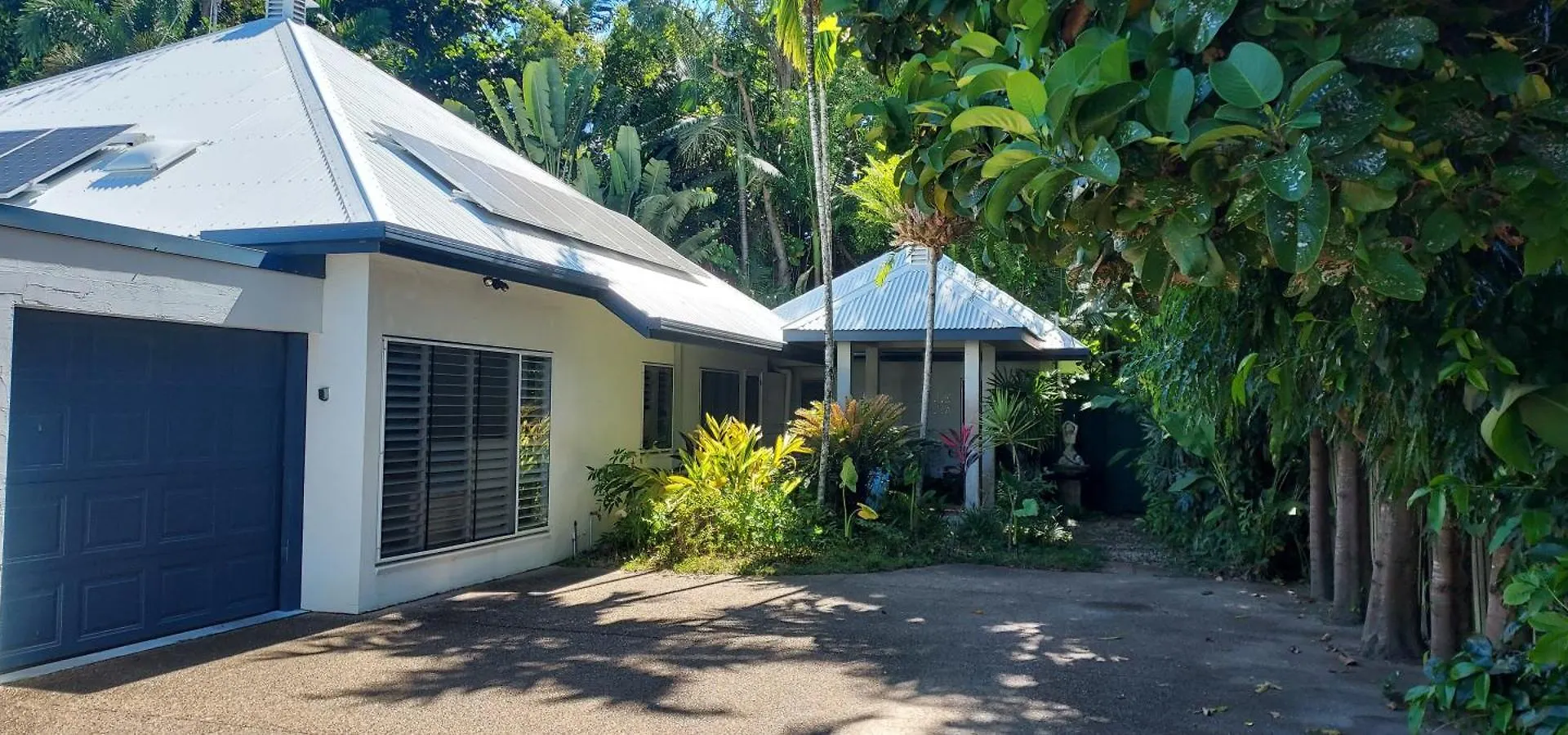 Beauty Tiny Walk To Sea Vila Port Douglas 0*,  Austrália
